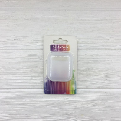 Силиконовый чехол Soft Touch для AirPods пластиковая упаковка- прозрачный