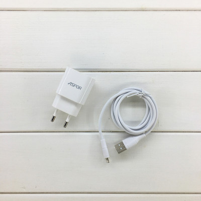 СЗУ Aspor A818 Plus (2.4A iQ) + USB кабель Lightning- белый